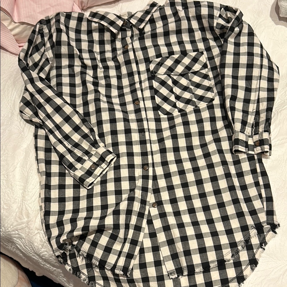 Zara Black and White Checkered Button Down Shirt